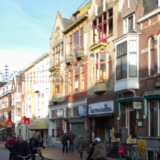 Winkels met bovenwoningen Oude Ebbingestraat